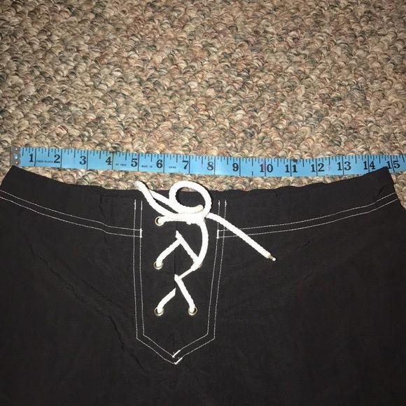 Kathy Ireland Large Nylon Shorts - Picture 5 of 5